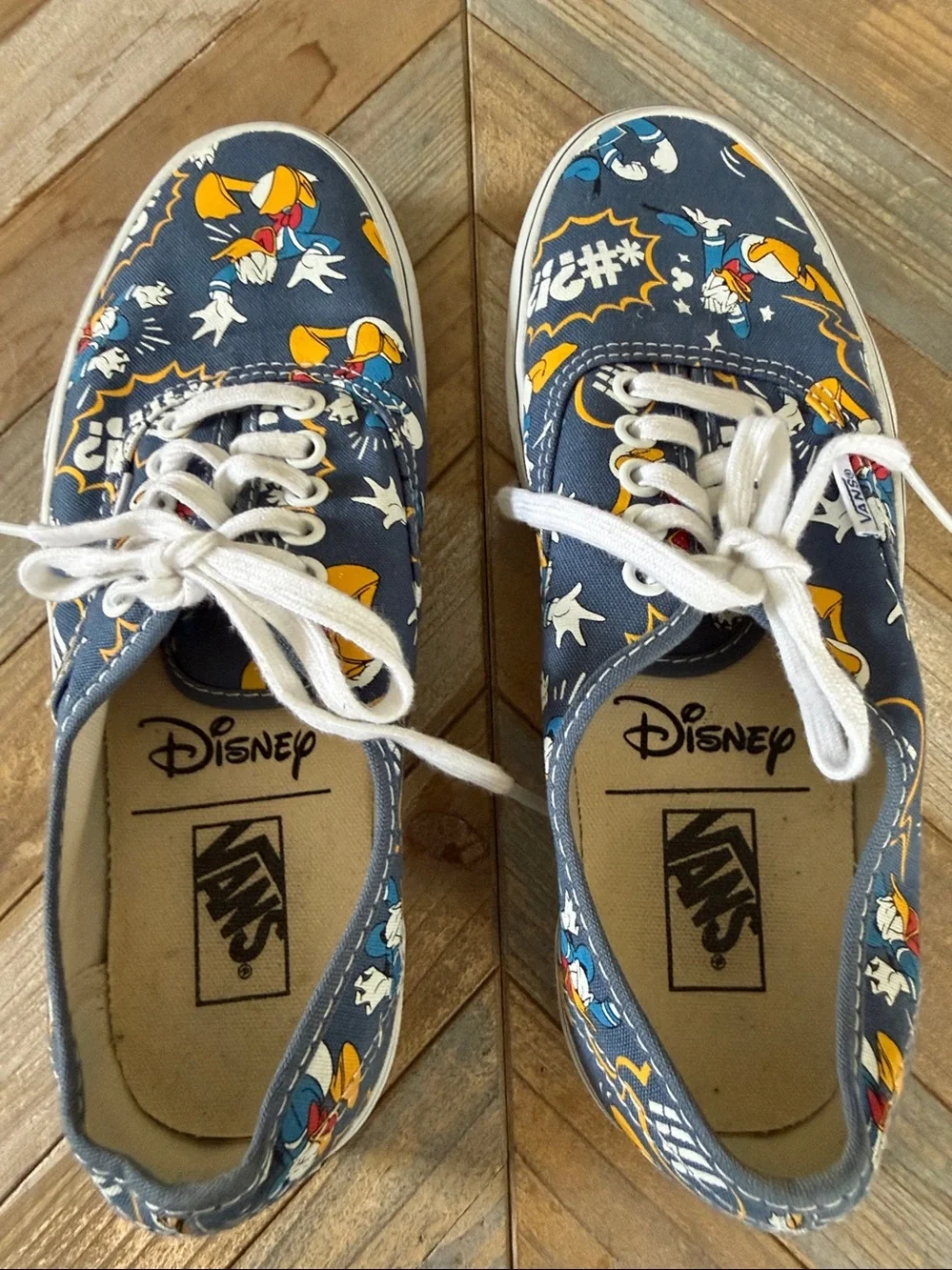 Disney VANS Navy Donald Duck Graphic Canvas Lace-Up Sneakers sz 6.5 M, 8W - Picture 7 of 7